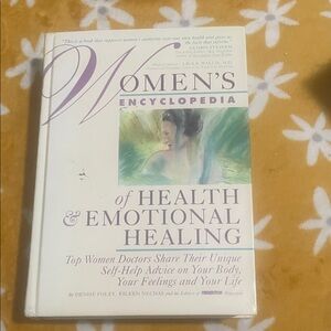 Women's Encyclopedia of Health & Emotional Healing — White